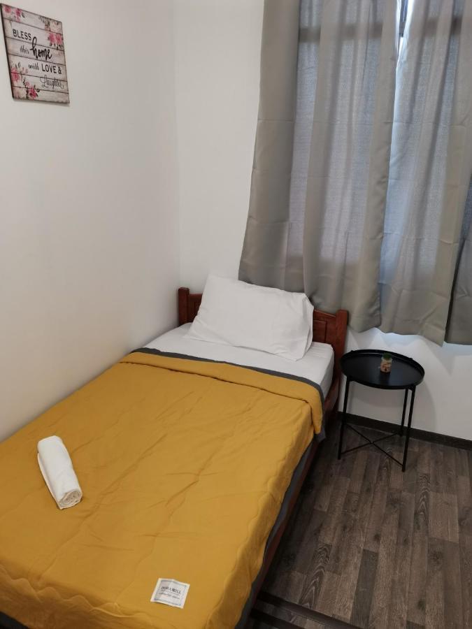 G Fortune Guest House+ Джорджтаун Екстер'єр фото